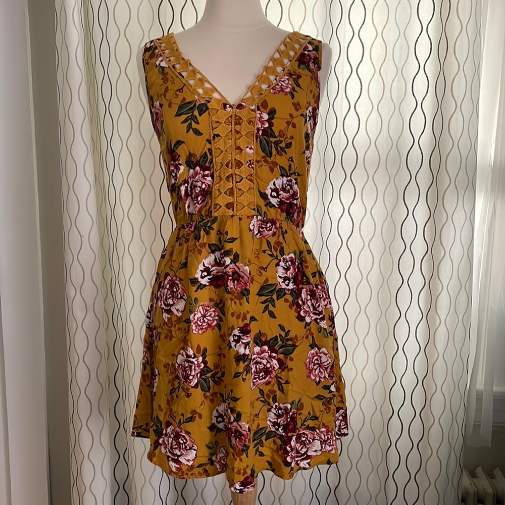 Floral dress sleeveless